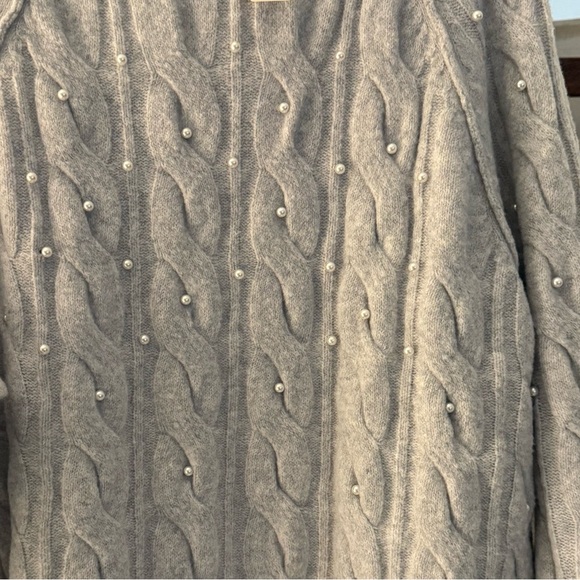 Stunning Aerie Light Gray Cashmere look Cable Knit Sweater with Pearl Details. - Picture 2 of 4